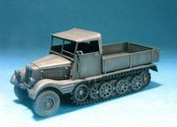 1:35  SD.KFZ 11/1 W/ Wood CAB Conversion