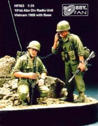 1:35 101St Airborne DIV. Radio Unit Vietnam 1968 - 2 FIGS W/ Base