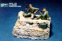 1:35  US Marine Snipers-2FIGS W/Base