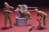 1:35  M35A1 QUAD-50 Gun Truck Crew-3 Figures