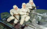 1:35 Russia Infantry Riding with T-34 (WINTER) I -3 FIGS