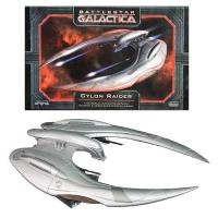 1/32 Prebuilt Battlestar Galactica Cylon Raider