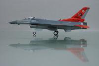 1/72 F-16 Victim Viper "260"